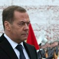 Putinu za ljubav? Medvedev bi da nagrađuje ubistva NATO vojnika, ako ikad dođu u Ukrajinu