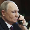 Vojni komandant: Putinov helikopter tokom posete Kursku bio u središtu napada dronova
