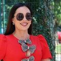 Delo estetskog hirurga ili majke prirode? Ceca nikad lepša i zgodnija stigla na snimanje Zvezda Granda (foto)