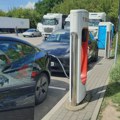 Samo devet zemalja EU zaista podstiče kompanije da pređu na električna vozila