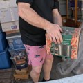 Kupio magacin na aukciji za sitniš: Unutra pronašao robu vrednu 65.000 evra