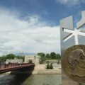 SSP: SNS za Nišavski okrug dobio kvotu od čak 10.000 ljudi za miting u Beogradu