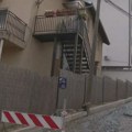 Izlila se kanalizacija u Mirijevu: Fekalije teku niz ulicu, a izvođač radova ne interveniše već dva dana