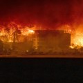 Vatra ostavila pustoš u hrvatskom Omišu - pronađeno jedno telo, osmoro se bori za život