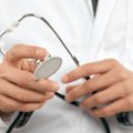 Kardiolozi upozoravaju na posledice! Ovo je prva stvar koju mnogi urade posle napornog dana. Deluje kao najbolji način za…