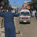 Pakistan: Najmanje desetoro dece poginulo kada se urušio krov privatne škole u Pešavaru