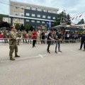 Sportski duh u Leposaviću u nadvlačenju konopca takmiče se i pripadnici KFOR-a (Foto/video)