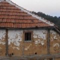 Наш познати водитељ реновирао трошну породичну кућу у Србији: За стан у Београду искеширао 150.000 евра, а ево где је…