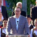 Vučić: Sada će ekskurzije ići u Srpsku, pa kada upoznamo naše zemlje, onda možemo da upoznajemo i svet