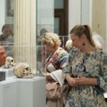 U Narodnom muzeju Srbije otvorena izložba o rimskoj masovnoj grobnici kod Skoplja