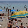 Na jednoj od najlepših plaža u Hrvatskoj zabranjeno kupanje, more zagađeno fekalijama