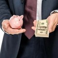 Statistika objavila iznos prosečnih zarada: Koliko ste daleko od proseka?