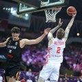 Senzacija u Grupi D: Očajni Poljaci pali pred Belgijancima, noćna mora za Lojda