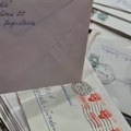 Jovana na vašaru kupila pisma tuđa pisma za 300 dinara pa digla Srbiju na noge! Otkrila tajnu ljubav Dobrivoja i Marije koju…