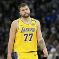 Razbijen Luka Dončić! Hjuston je sila za Lejkerse