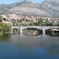 Izložba slika i fotografija iz ateljea velikih srpskih umetnika u Muzeju Hercegovine