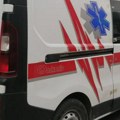 Teško povređen muškarac: Na njega palo drvo dok je sekao drva