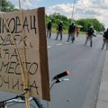 FOTO, VIDEO: Pristalice SNS-a okupljaju se da dočekaju Vučića, zborove građana zaustavila policija