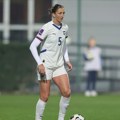 Fudbal je za sve, fudbal je za devojčice - Fondacija Mozzart otvara teren posvećen Violeti Slović