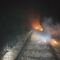 Zbog požara u blizini pruge deonica Ralja-Sopot Kosmajski zatvorena za saobraćaj