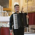 Dario Mihaljević održao humanitarni koncert u zrenjaninskoj katedrali, sredstva za kupovinu CTG aparata [FOTO+VIDEO] Dario…