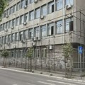 „Halo Bing! Kako brat? Slušaj, imam jednu skelu…“: Da li je njeno iznajmljivanje za zgradu RFZO u Nišu koštalo više od 1,5…