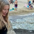 Verica Rakočević (78) se skinula u bikini, a na licu nimalo šminke: Na izgledu bi joj pozavidele i duplo mlađe