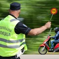 Bez tablica, bez dozvole i "pijan kao letva": Bahati vozač (63) divljao po Surdulici!