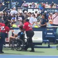 Drama na meču Srbina na US Openu! Lajovićev protivnik se srušio, u kolicima ga izveli sa terena!