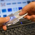 Uskoro biometrijske lične karte za izbeglice: Ko ih dobija, kakva prava donose i da li je među njima glasačko?