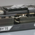 RTX 5090 mod: četiri 8-pin konektora umesto problematičnog 16-pin
