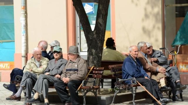 Biznis i finansije: Najstariji građani u Srbiji sve siromašniji