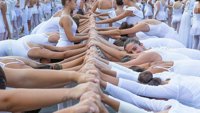 One Dance: Ballo In Bianco